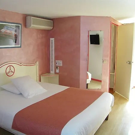 Argus Hotell 3*