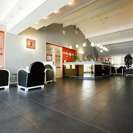 Argus Hotell 3*